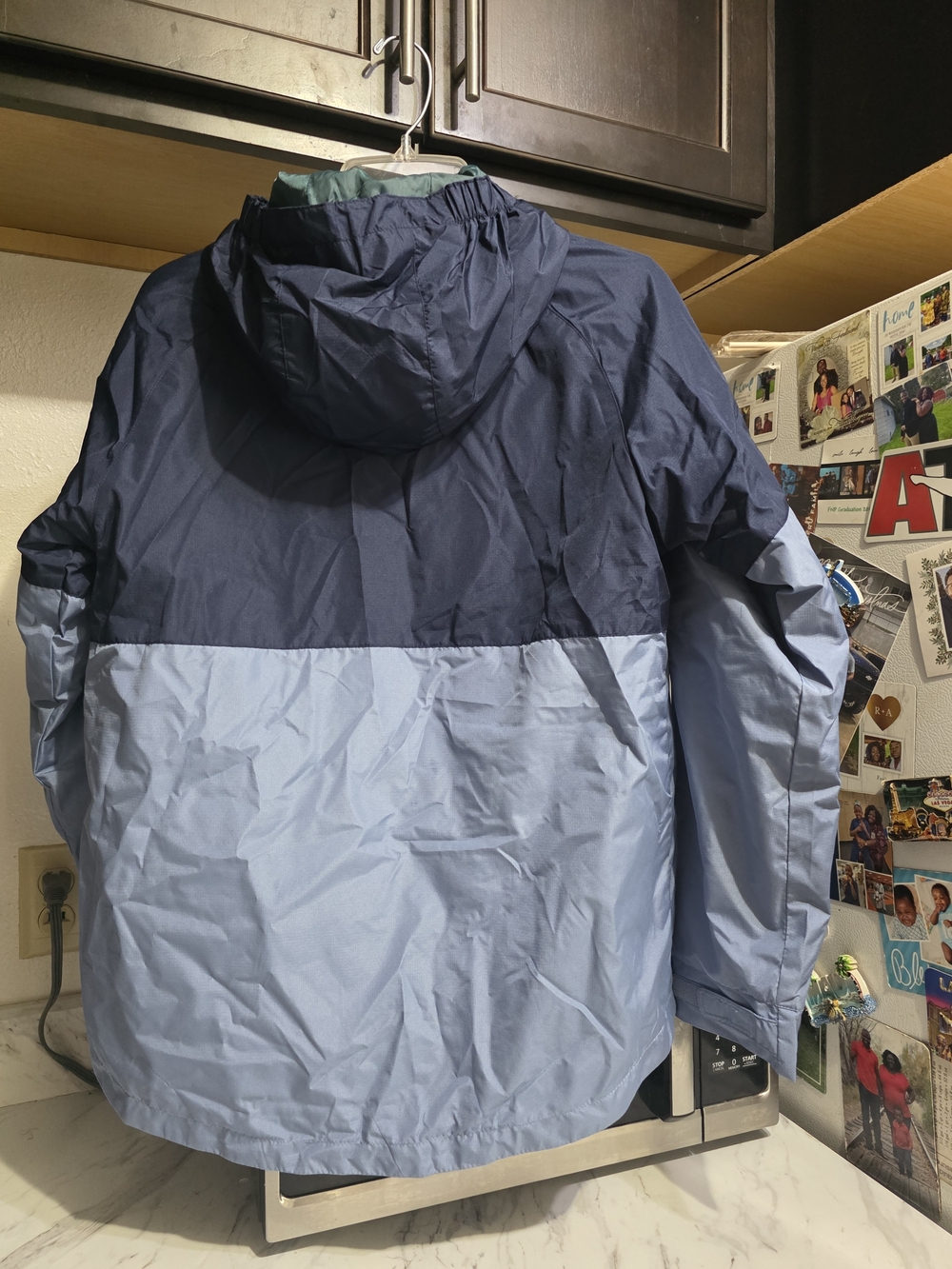 Eddie Bauer Two-Tone Hooded Windbreaker in Navy & Light Blue Youth Boys 14/16 - Picture 8 of 12